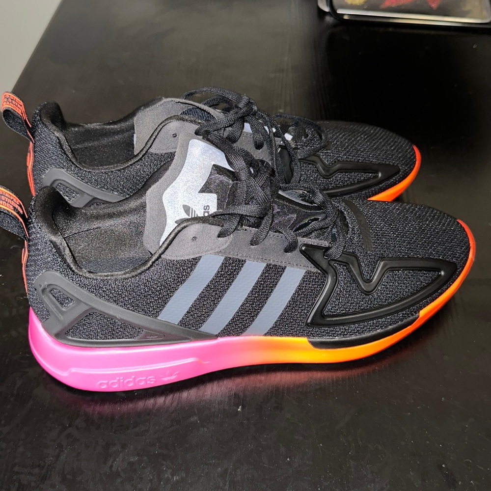 Adidas ZX 2K Flux (Lightly Worn)